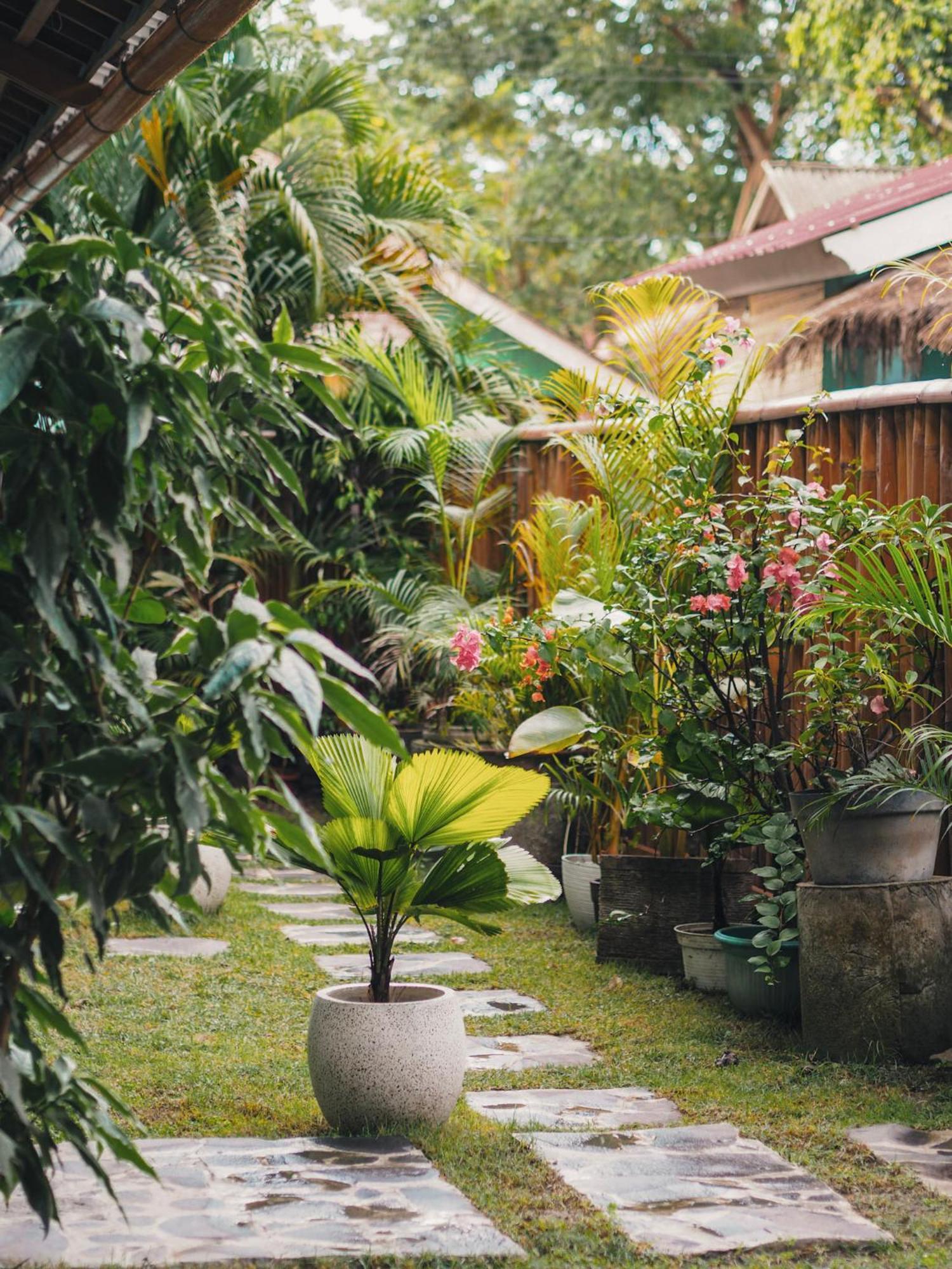 Secret Spot Surf And Stay Kuta  Екстер'єр фото